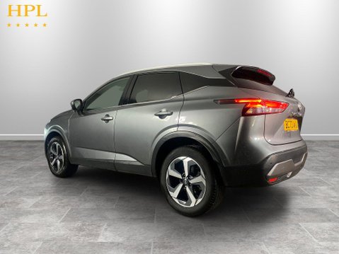 Nissan Qashqai 1.3 DIG-T MHEV N-Connecta SUV 5dr Petrol Hybrid XTRON Euro 6 (s/s) (158 ps) 5