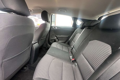 Kia Ceed 1.0 T-GDi 2 Hatchback 5dr Petrol Manual Euro 6 (s/s) (118 bhp) 21