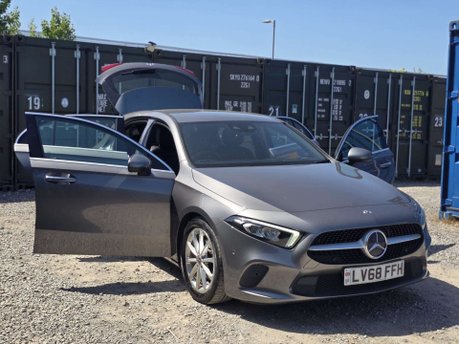 Mercedes-Benz A Class 1.5 A180d Sport (Premium) Hatchback 5dr Diesel 7G-DCT Euro 6 (s/s) (116 ps) 6