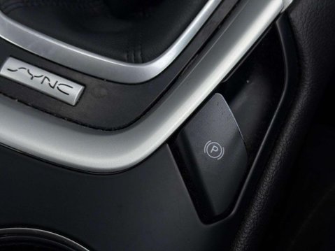 Ford Mondeo 1.5 TDCi ECOnetic Zetec Euro 6 (s/s) 5dr 65