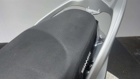 Sinnis Twist 2022 1K 50CC SCOOTER LEARNER BIKE NEW MOT SERVICED 11