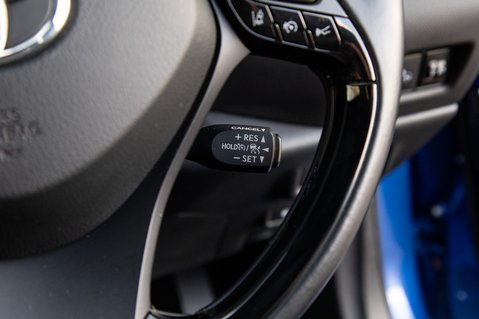 Toyota C-HR DESIGN 19