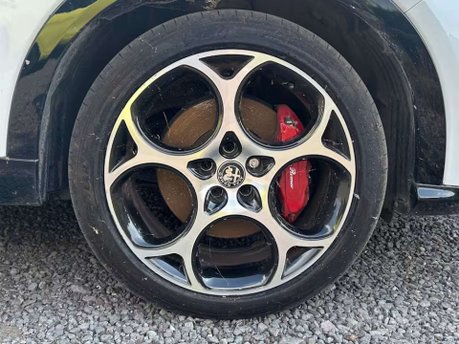 Alfa Romeo Tonale 1.5 VGT MHEV Sprint SUV 5dr Petrol Hybrid DCT Euro 6 (160 ps) 9
