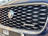 Jaguar E-Pace R-DYNAMIC S MHEV 16