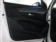 Peugeot 3008 S/S ALLURE 44
