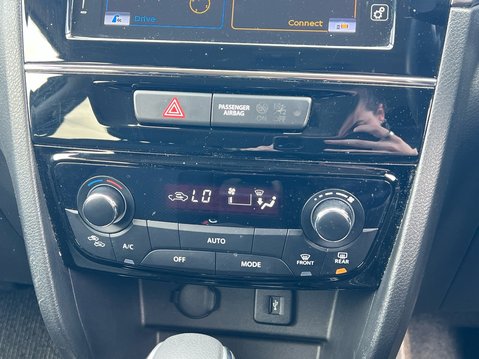 Suzuki Vitara SZ-T 26