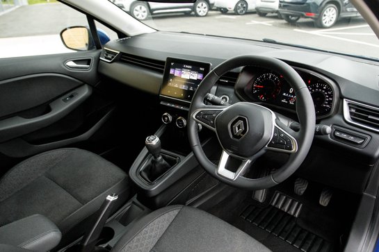 Renault Clio ICONIC TCE