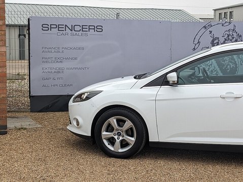 Ford Focus ZETEC NAVIGATOR TDCI 5