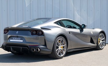 Ferrari 812 Superfast 7