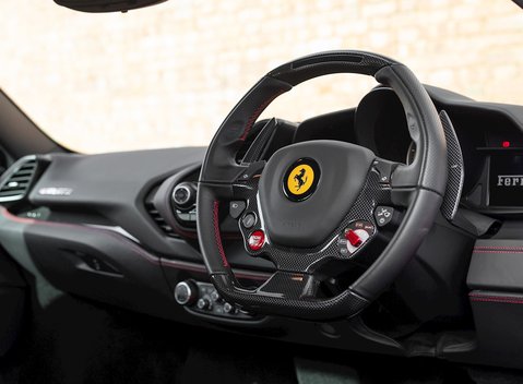 Ferrari 488 GTB 11