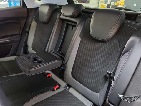 Vauxhall Grandland X 1.5 Turbo D Griffin Euro 6 (s/s) 5dr 27