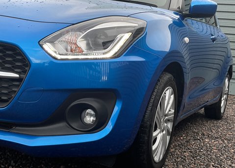 Suzuki Swift SZ-T DUALJET MHEV 7