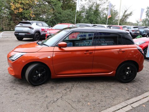 Suzuki Swift 1.2 MHEV Motion Hatchback 5dr Petrol Hybrid Manual Euro 6 (s/s) (82 ps) 7