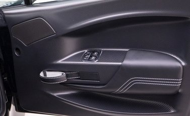 Aston Martin Vantage GT8 20