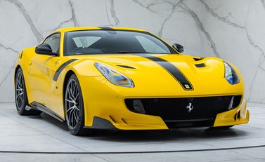 Ferrari F12 TDF 8