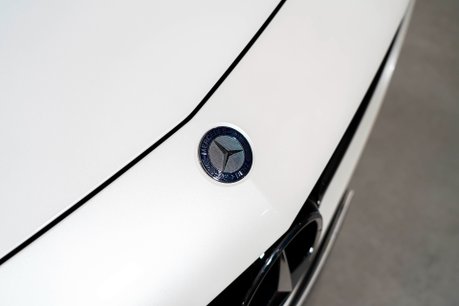 Mercedes-Benz Amg GT PREMIUM. MERCEDES WARRANTY. FULL MSH. DESIGNO PAINT. BURMESTER. PANO ROOF. 24