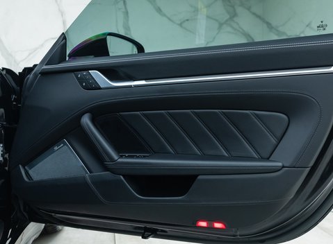 Porsche 911 Turbo S (992) 28