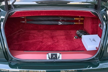 Bentley Brooklands Coupé CONCOURS! 22