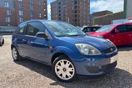 Ford Fiesta STYLE CLIMATE 16V..LOW INSURANCE..HEATED F&R SCREENS..AUX..SERVICE HISTORY 1