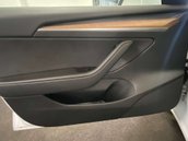 Tesla Model 3 Model 3 Long Range AWD 4WD 4dr 34