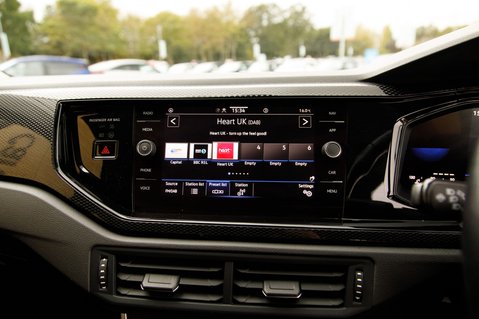 Volkswagen Taigo LIFE TSI DSG 16