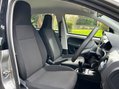 Volkswagen Up TAKE UP 16