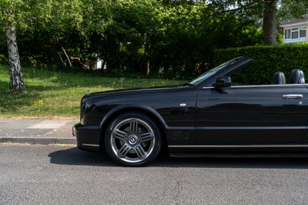 Bentley Azure T 12