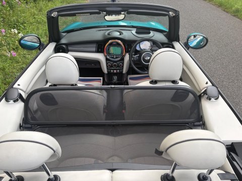 Mini Convertible COOPER 3