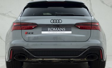 Audi RS6 Avant Carbon Black 5