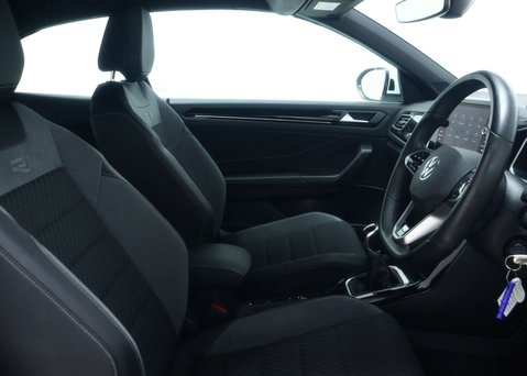 Volkswagen T-Roc 1.5 TSI R-Line Convertible 2dr Petrol Manual 2WD Euro 6 (s/s) (150 ps) 51