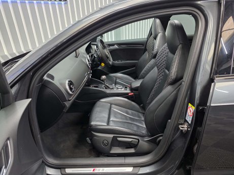 Audi RS3 2.5 TFSI Audi Sport Edition Sportback 5dr Petrol S Tronic quattro Euro 6 (s 17
