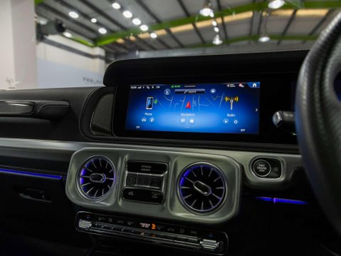 Mercedes-Benz G Class 4.0 G63 V8 BiTurbo MHEV AMG SUV 5dr Petrol Hybrid SpdS+9GT 4WD Euro 6 (s/s) 42