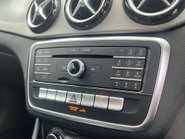 Mercedes-Benz CLA Class 2.1 CLA 220 WhiteArt D Auto 5dr 20