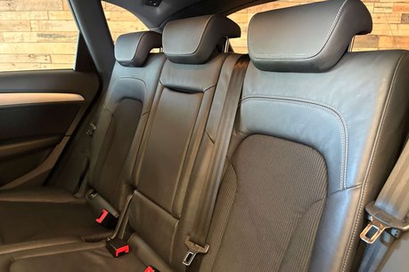Audi Q5 2.0 TFSI S line Plus SUV 5dr Petrol Tiptronic quattro Euro 6 (s/s) (225 ps) 25