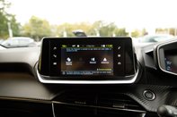 Peugeot 208 ALLURE PREMIUM 19