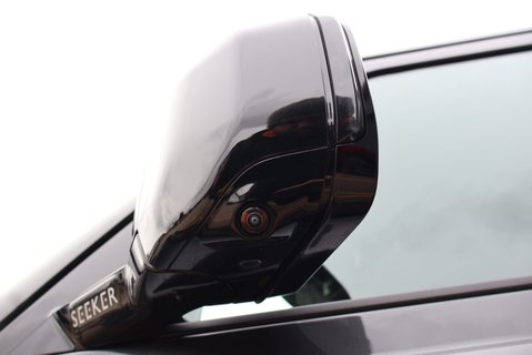 Land Rover Defender 110 D250 HARD TOP X-DYNAMIC  REAR SEAT CONVERSION SEEKER STYLED  19