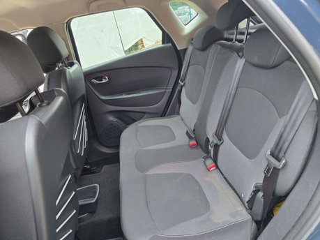 Renault Captur 1.5 dCi ENERGY Dynamique Nav Auto Euro 6 (s/s) 5dr 28