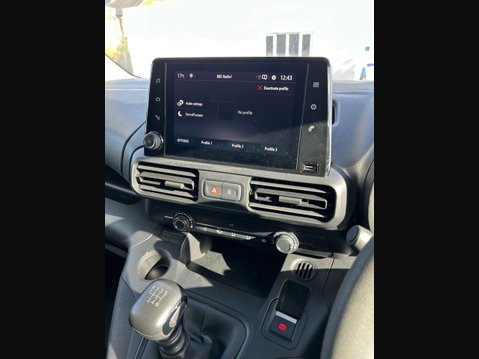 Vauxhall Combo 1.5 Turbo D 2300 Pro Panel Van 5dr Diesel Manual L1 H1 Euro 6 (s/s) (100 ps 32