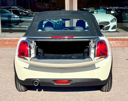 Mini Convertible 1.5 Cooper Classic Auto 2dr 64