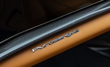 Ferrari Purosangue 32