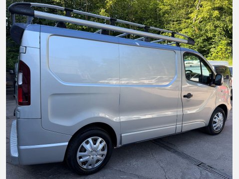 Vauxhall Vivaro 1.6 CDTi 2700 BiTurbo ecoFLEX Sportive L1 H1 Euro 5 (s/s) 5dr 10