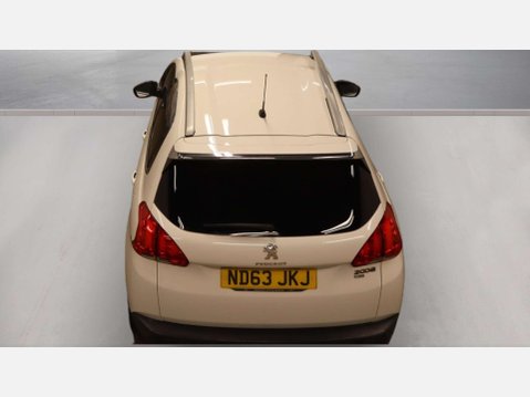 Peugeot 2008 1.6 e-HDi Allure SUV 5dr Diesel EGC Euro 5 (s/s) (92 ps) 6