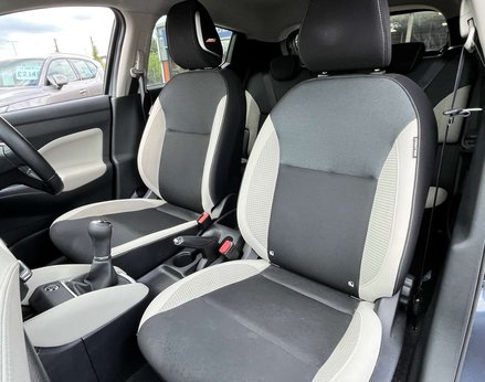 Nissan MICRA 1.0 Micra Tekna IG-T 5dr 64