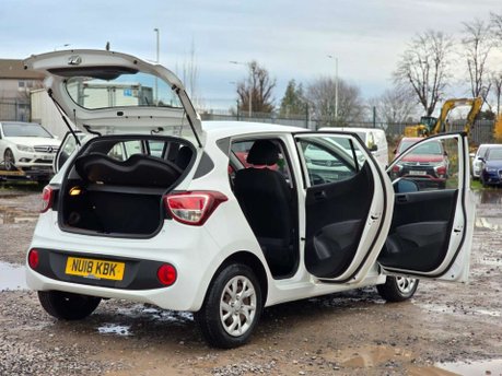 Hyundai i10 1.2 SE Hatchback 5dr Petrol Auto Euro 6 (87 ps) 19