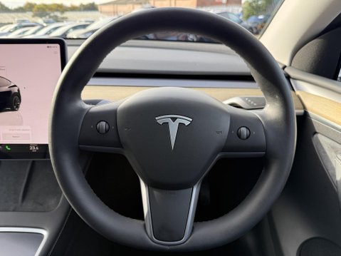 Tesla Model Y (Dual Motor) Long Range SUV 5dr Electric Auto 4WDE (384 bhp) 35