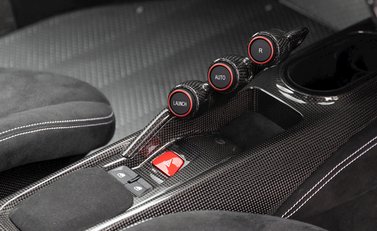 Ferrari 488 Pista 18