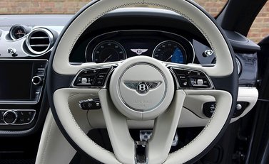 Bentley Bentayga First Edition 27