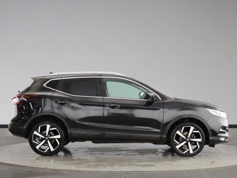 Nissan Qashqai DIG-T N-MOTION DCT 2