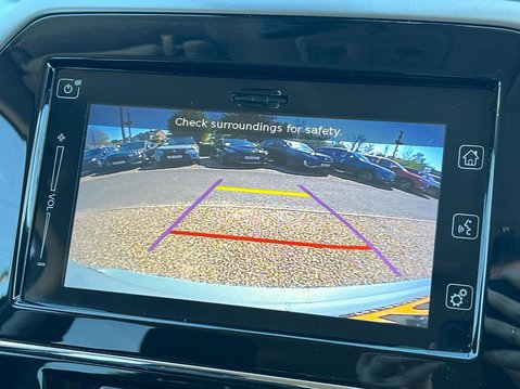 Suzuki Vitara SZ-T BOOSTERJET MHEV 31