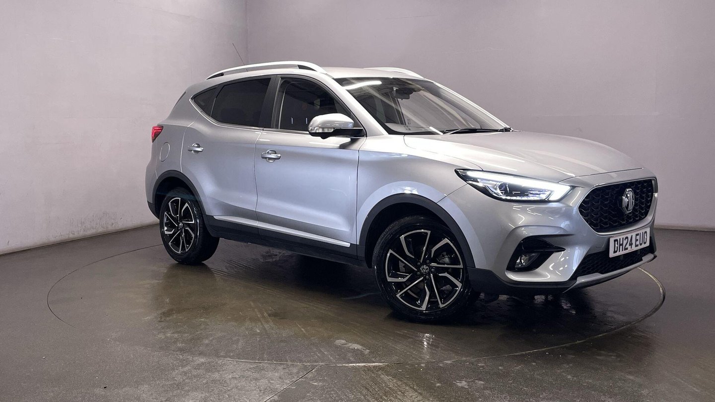 MG ZS listing photo